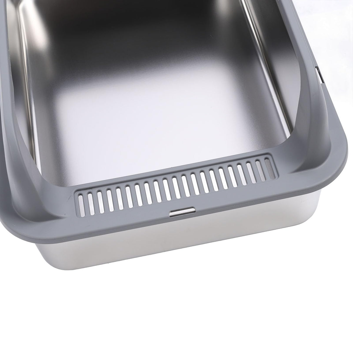 Stainless Steel Enclosed Litter Box with Lid O279