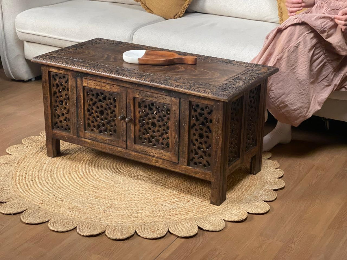 Hand-Carved Mango Wood Coffee Table Q781