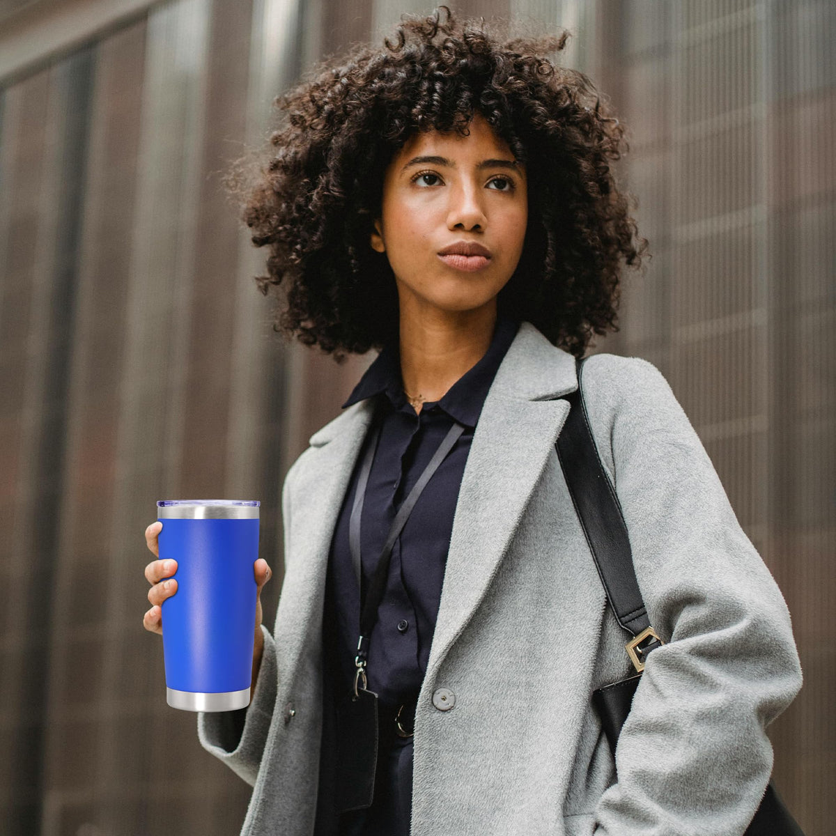 20oz Insulated Tumbler with Lid Dark Blue Z5768